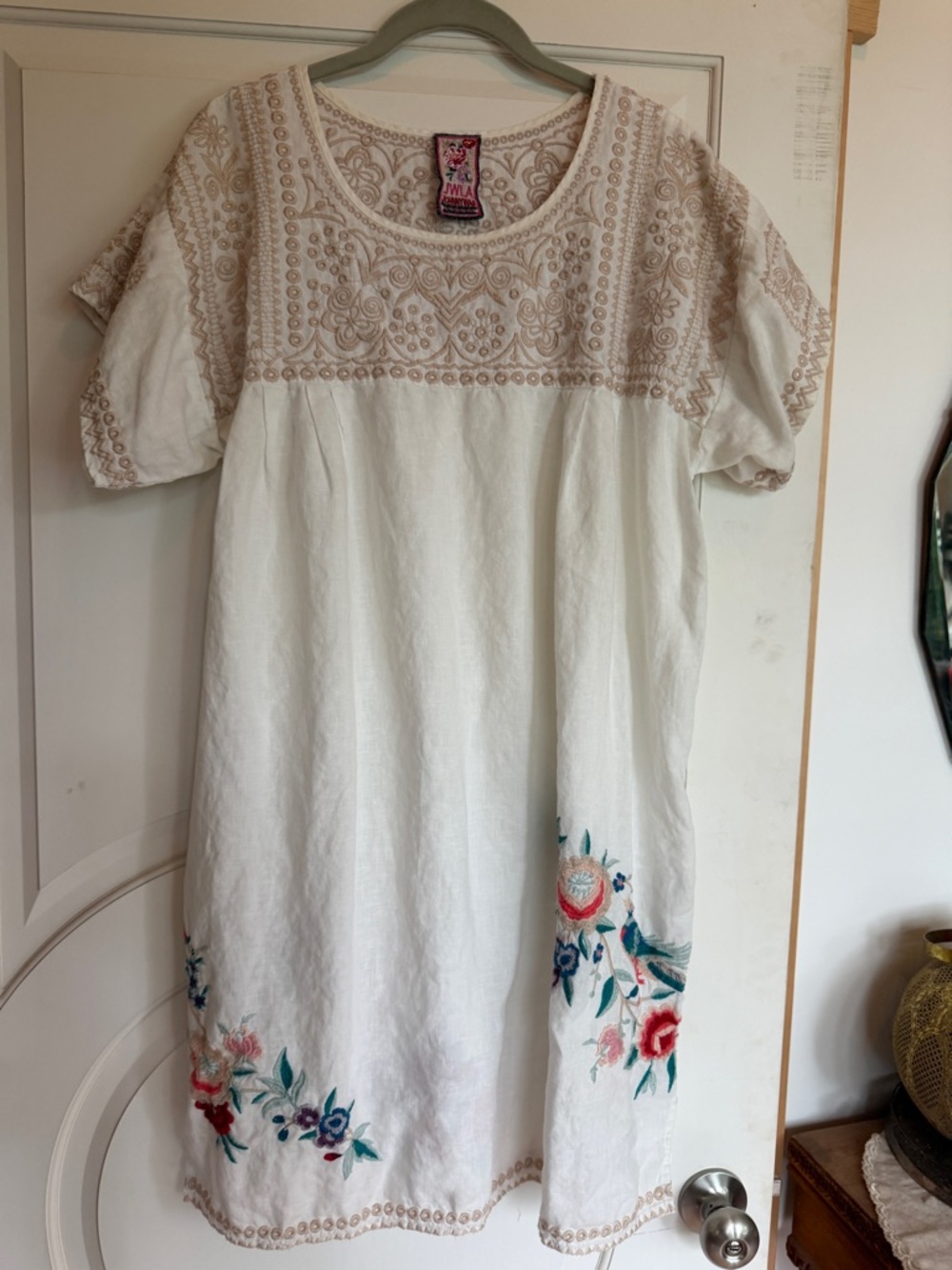 Johnny Was White Linen Dress, Multicolor Embroidery Birds & Flowers 💐 Peacock 🦚